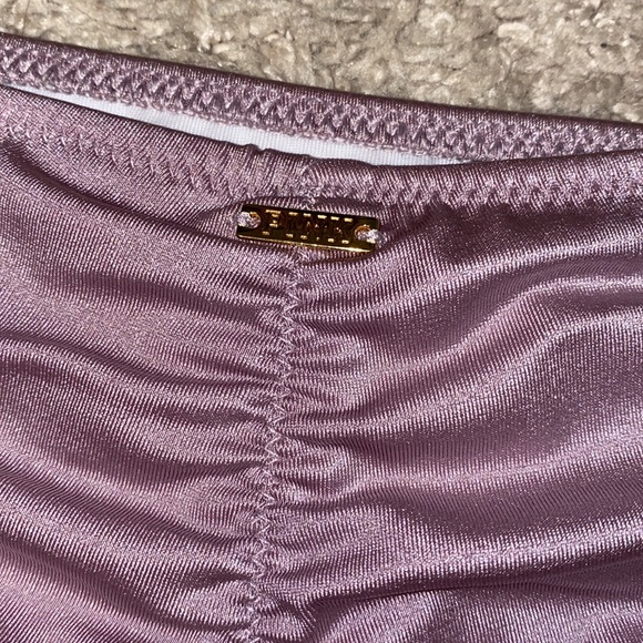 (👙) PINK VICTORIA'S SECRET : Lavender, Mini Bikini Bottoms. (M) - Picture 4 of 5